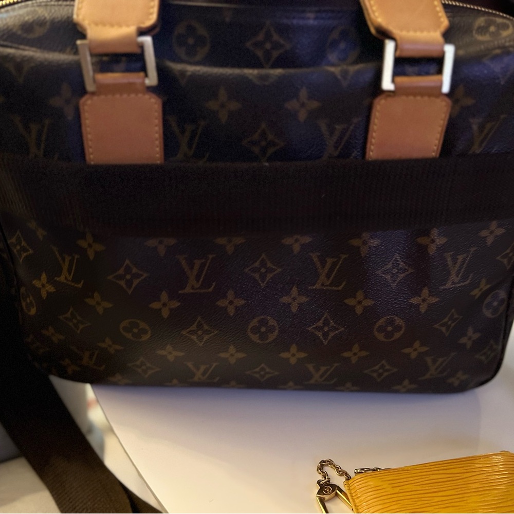 Authentic Louis Vuitton Porte-Documents Jour - Picture 5 of 12